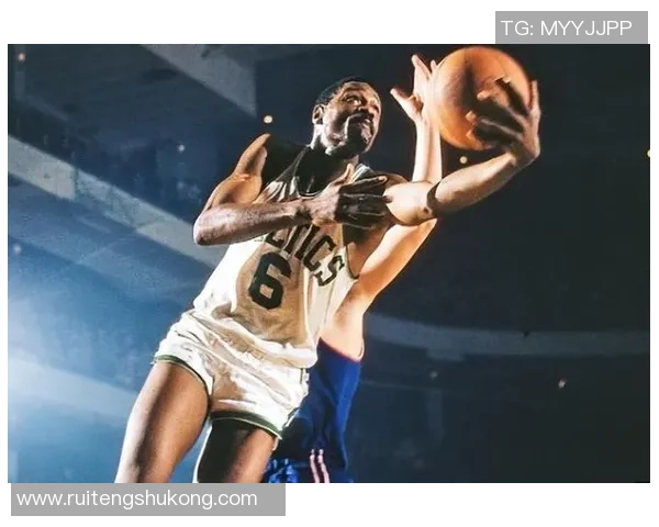 乔丹克拉克森：从NBA新星到全球篮球偶像的成长之路